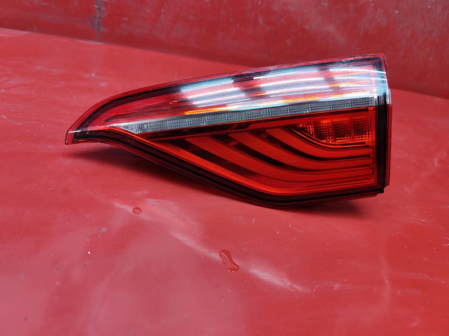 Фонарь задний