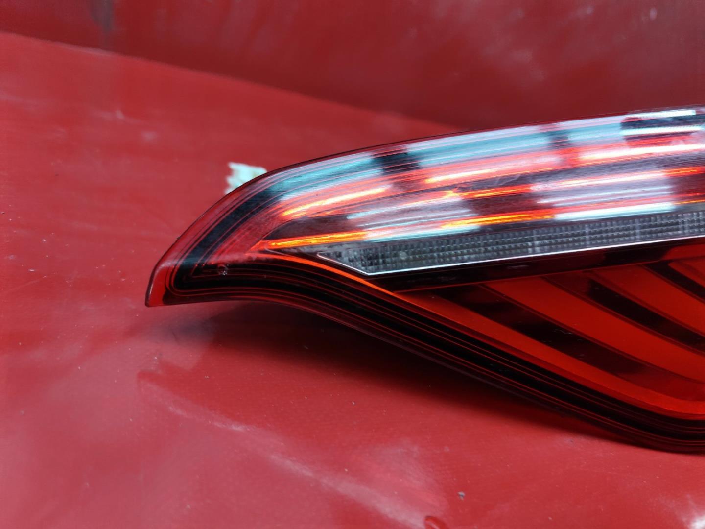 Фонарь задний