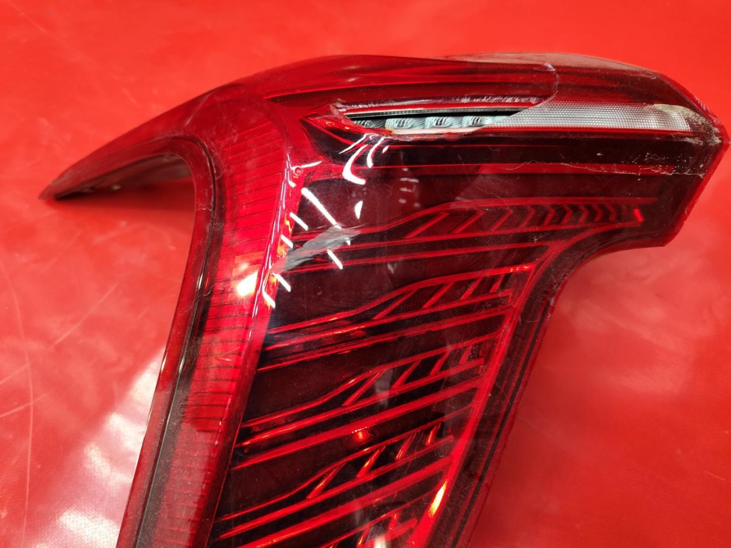 Фонарь задний