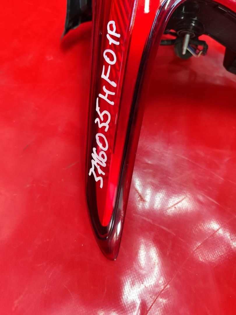 Фонарь задний