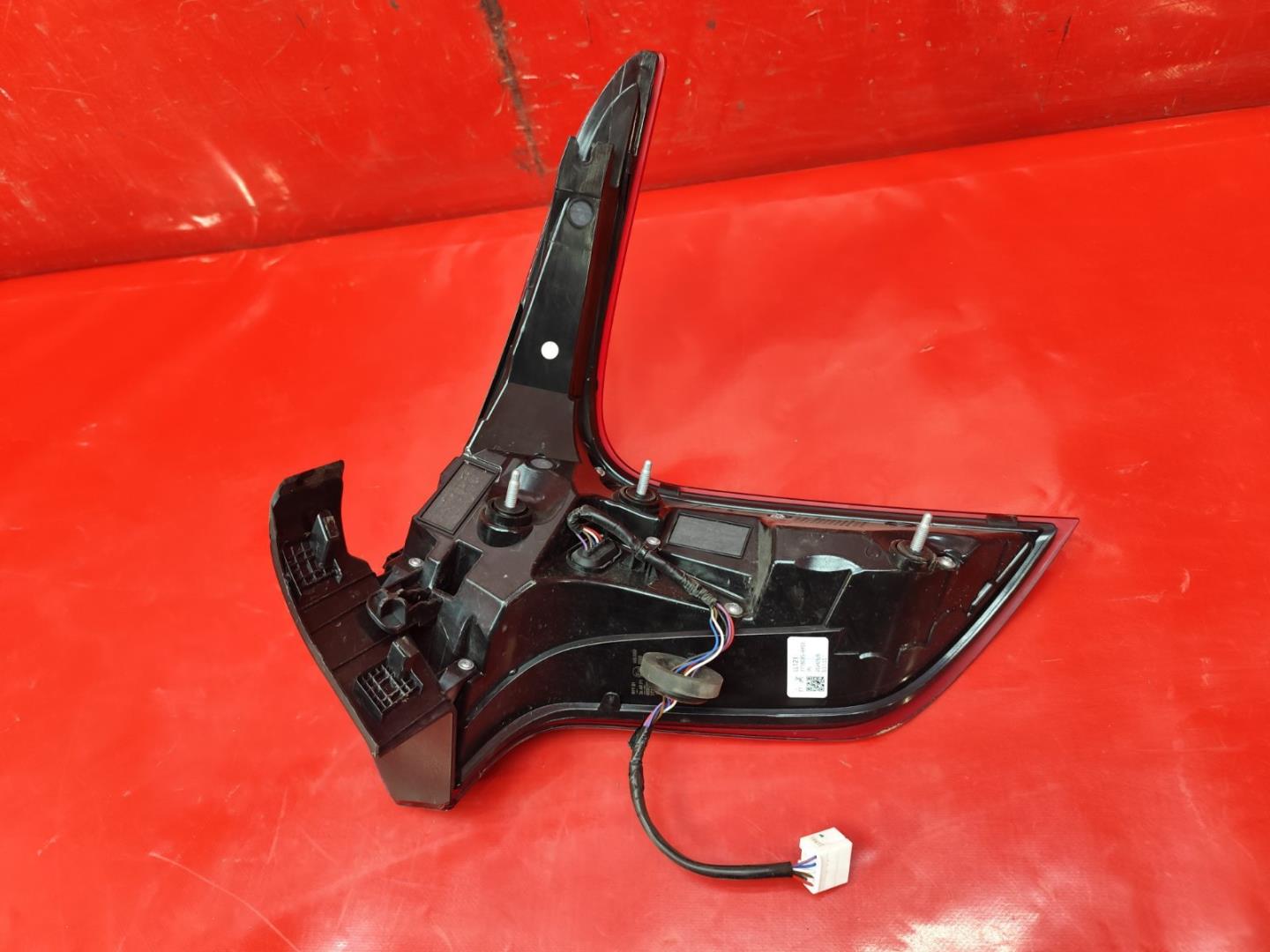 Фонарь задний