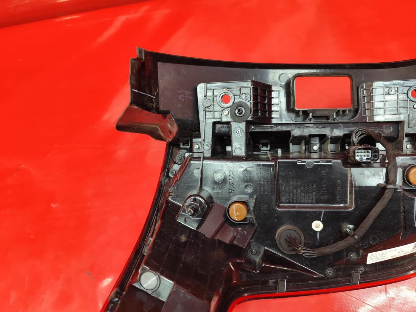 Фонарь задний