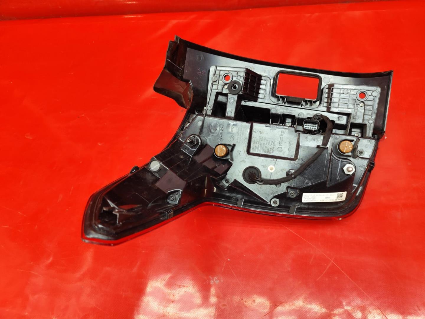 Фонарь задний