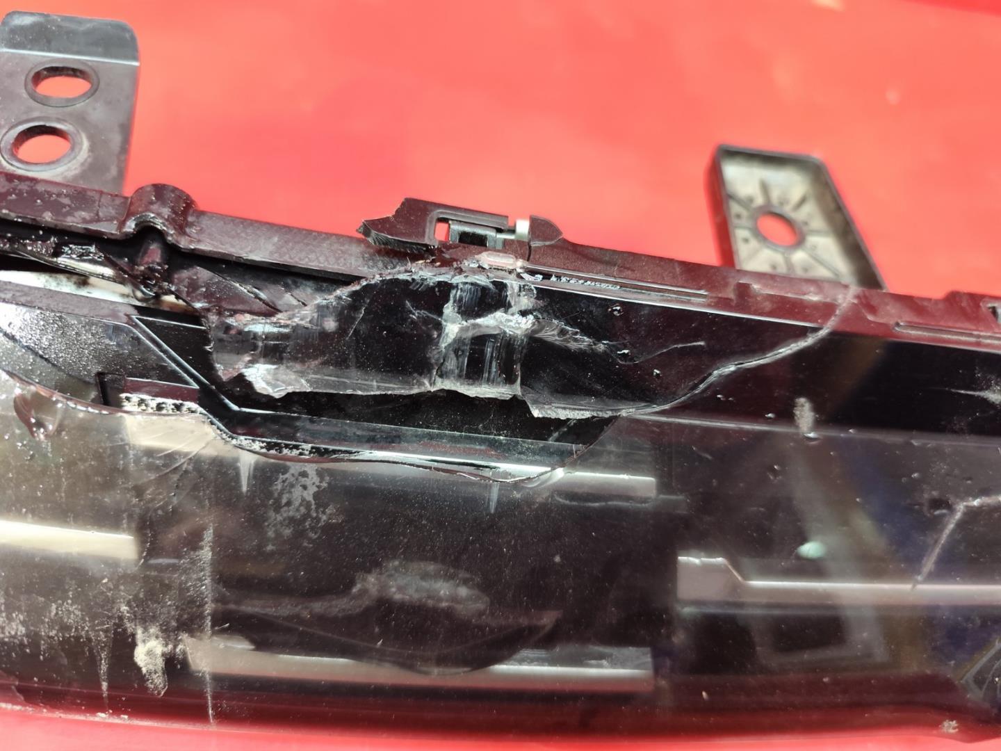 Накладка на решетку радиатора