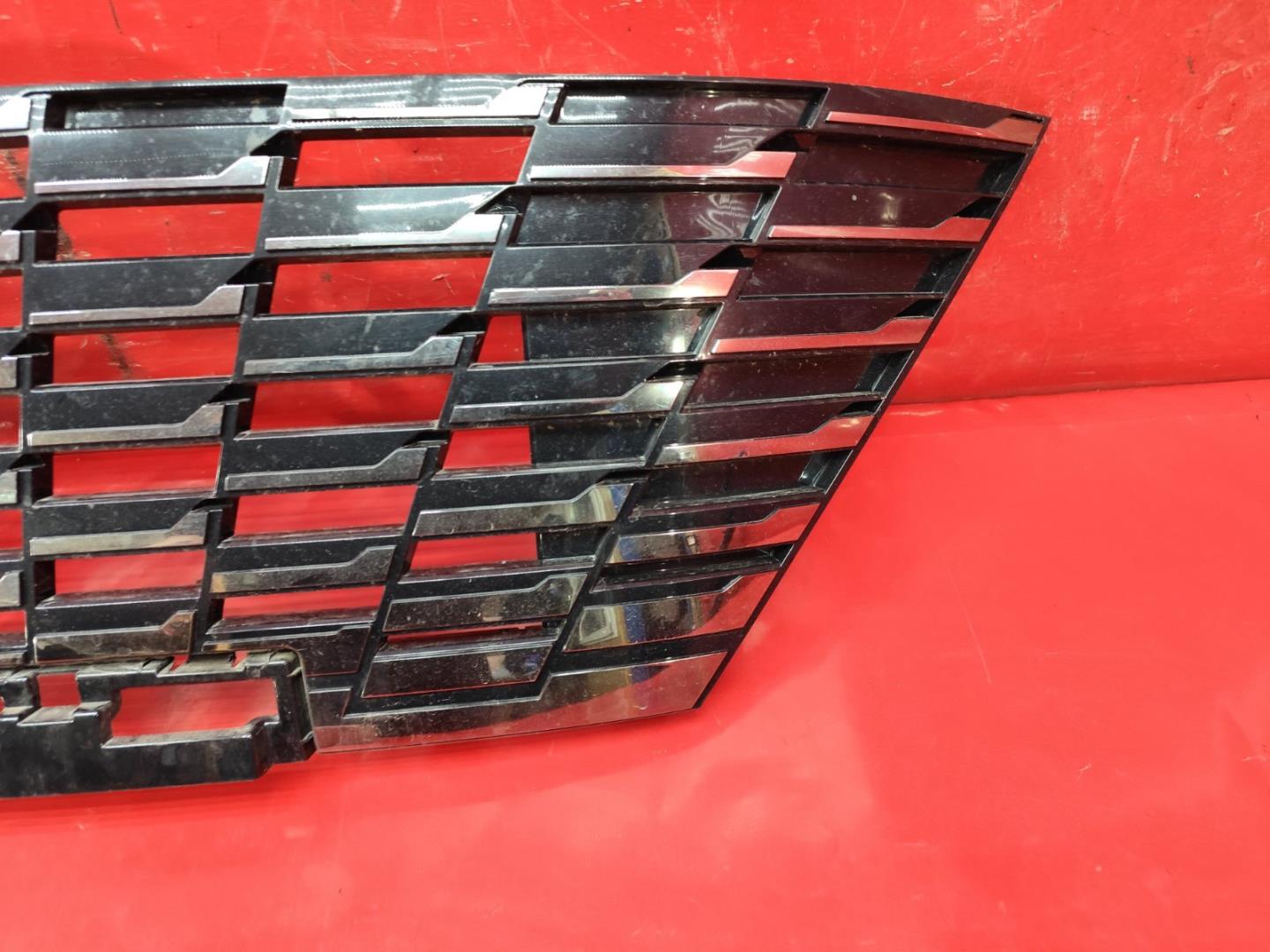 Решетка радиатора