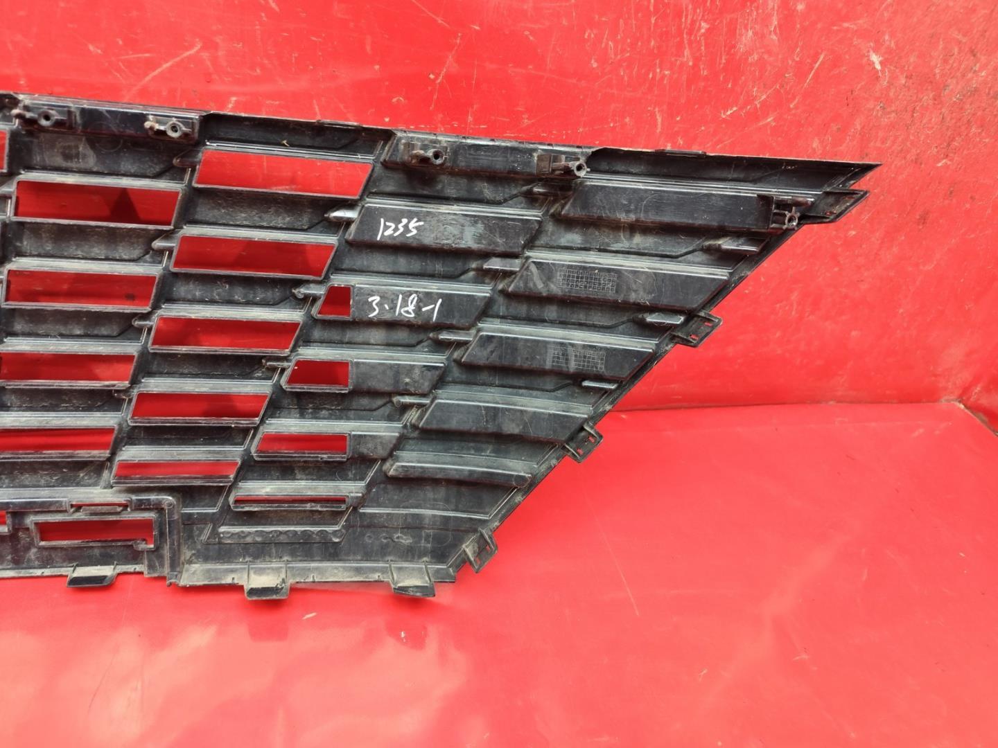 Решетка радиатора