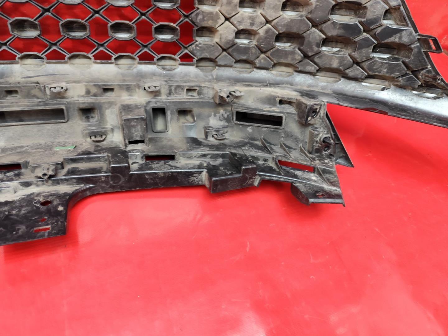 Решетка радиатора