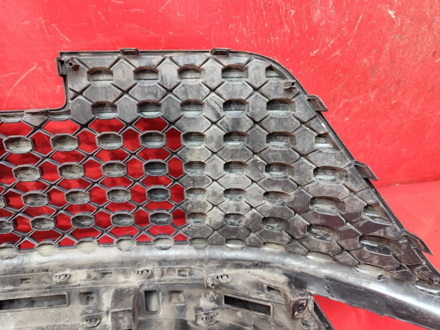 Решетка радиатора