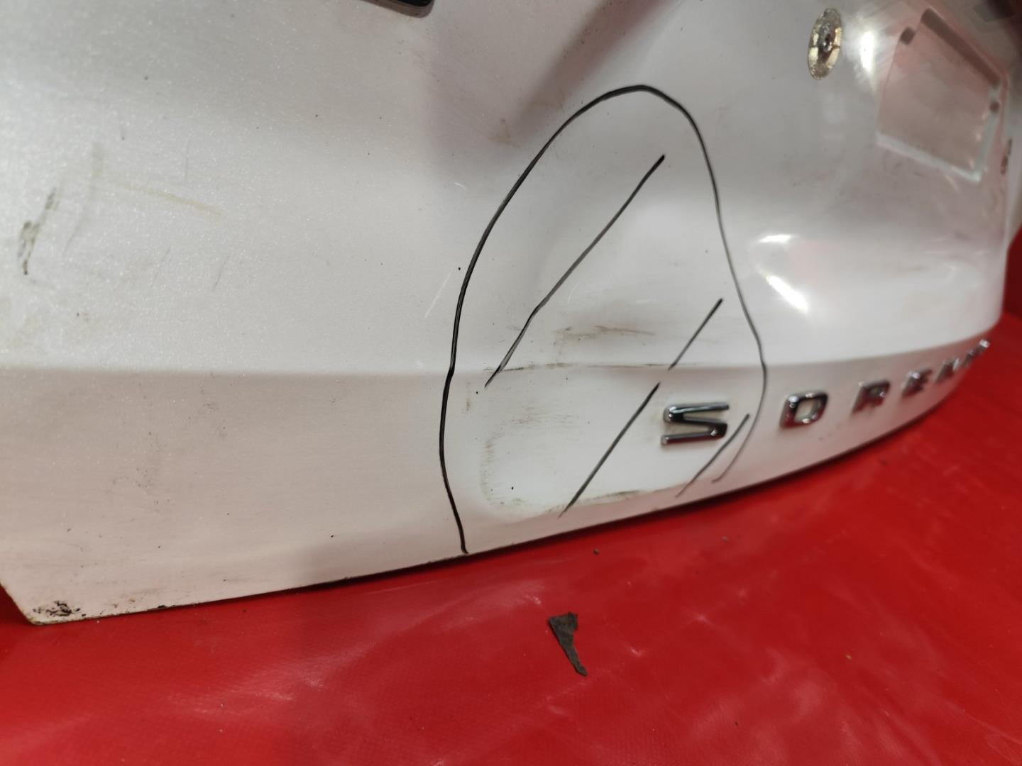 Крышка багажника