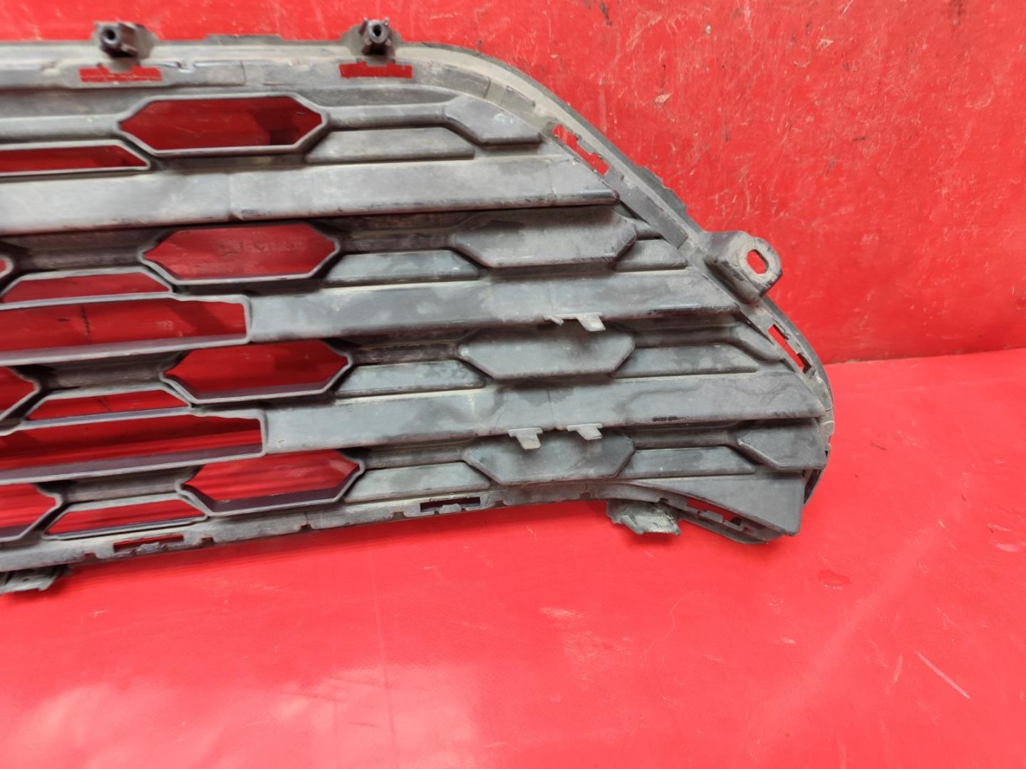 Решетка радиатора