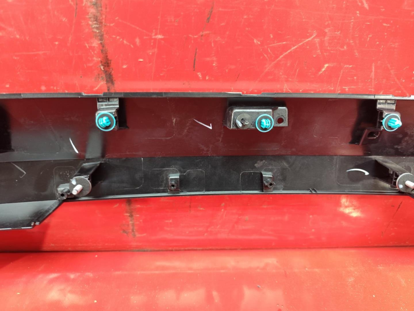 Накладка крышки багажника