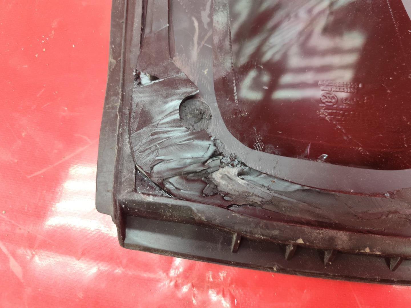 Стекло боковое