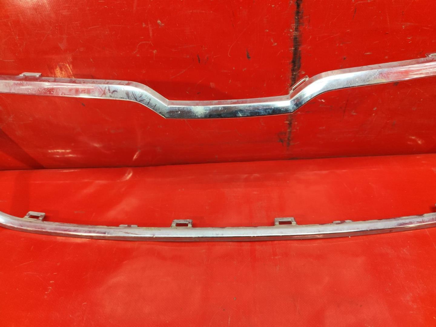 Накладка на решетку радиатора