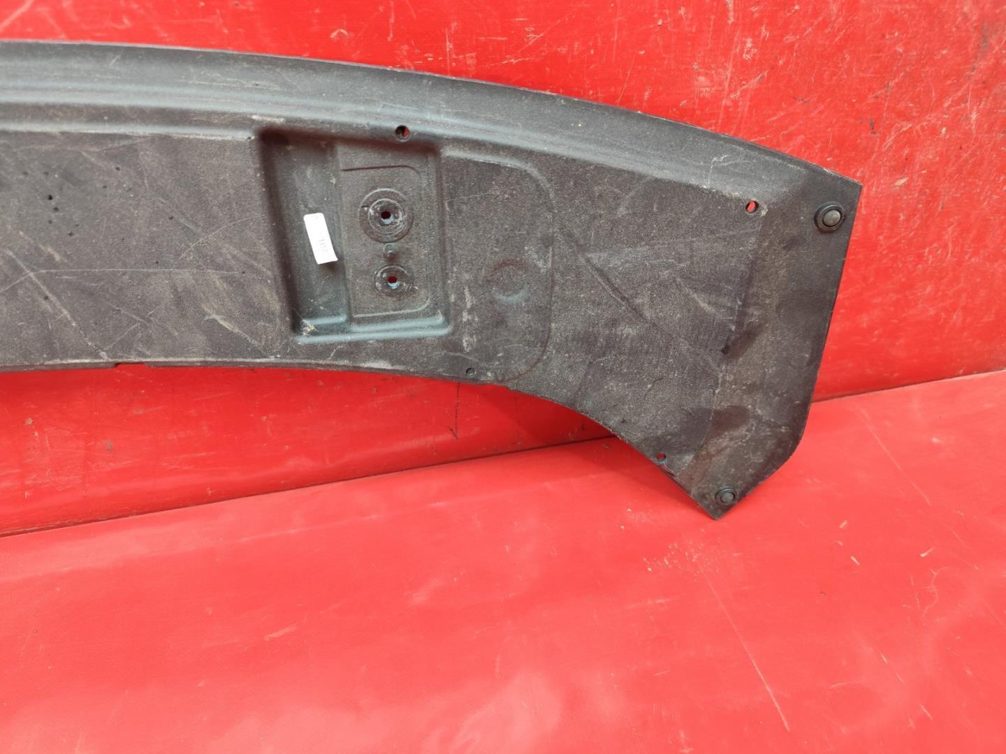 Накладка спойлера