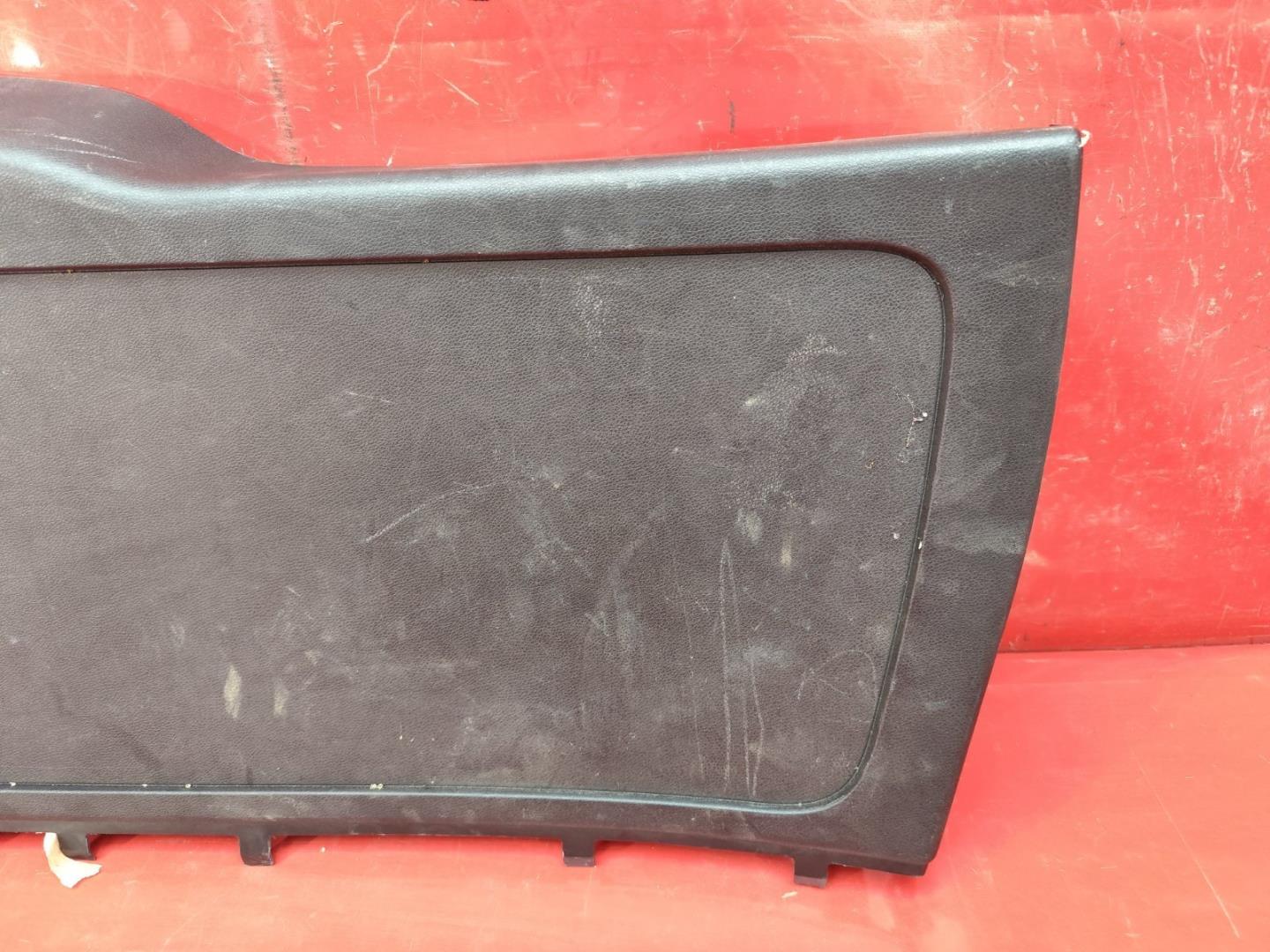 Обшивка багажника