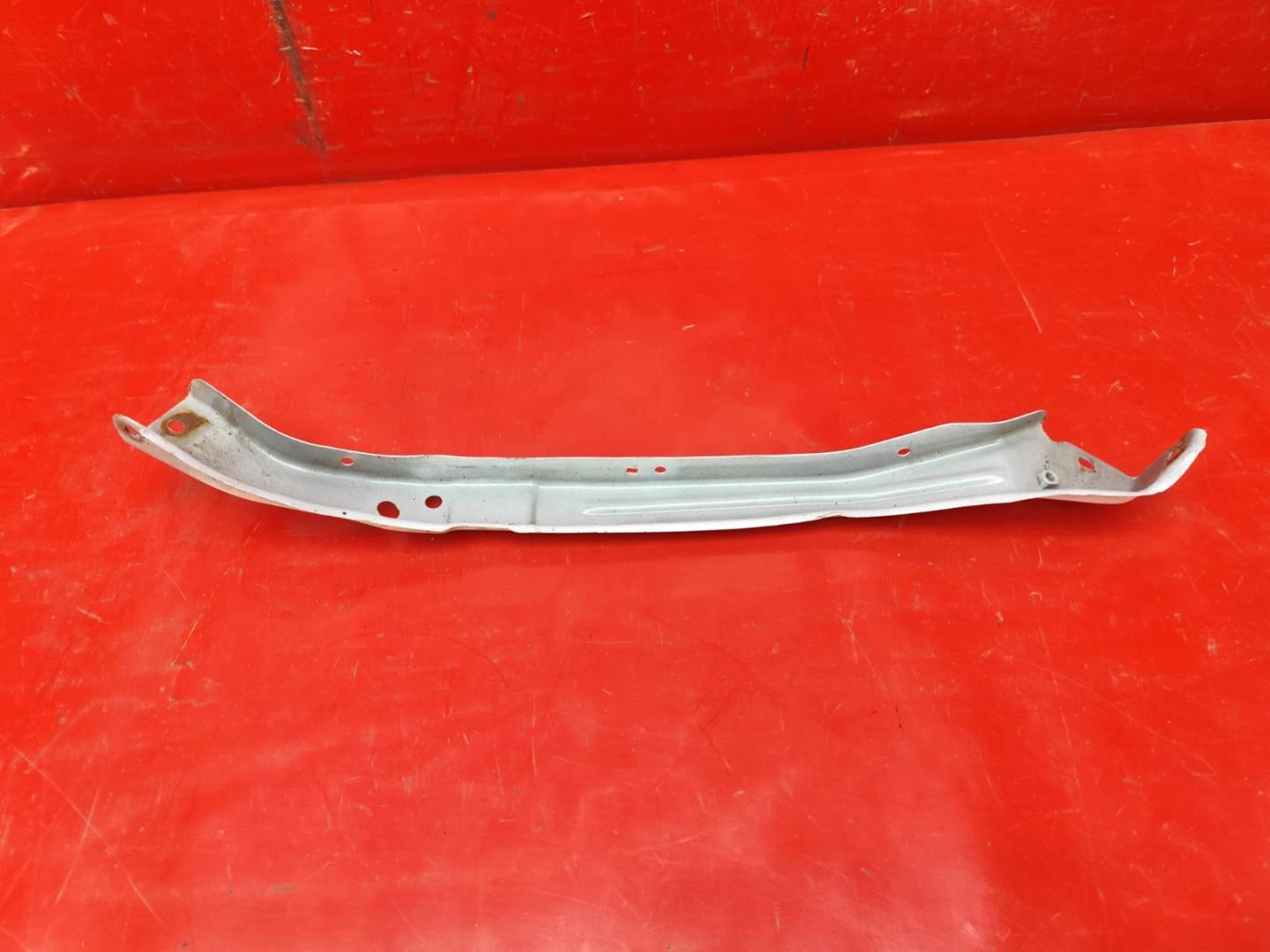 Кронштейн крепления фары