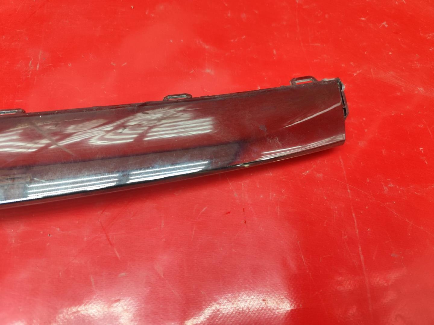 Накладка на решетку радиатора