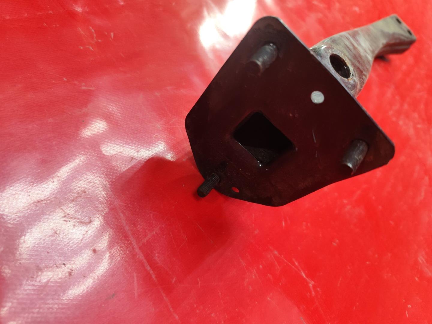 Кронштейн защиты картера