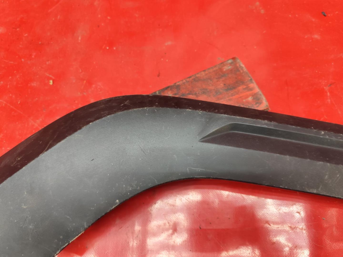 Накладка на крыло