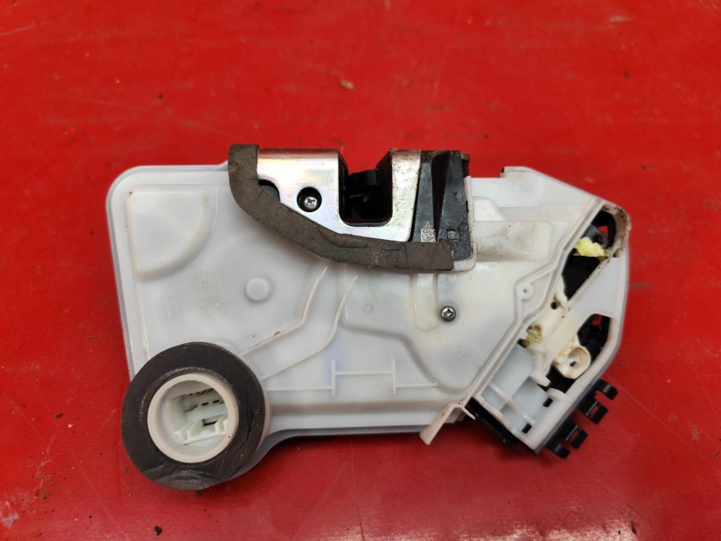 Замок двери