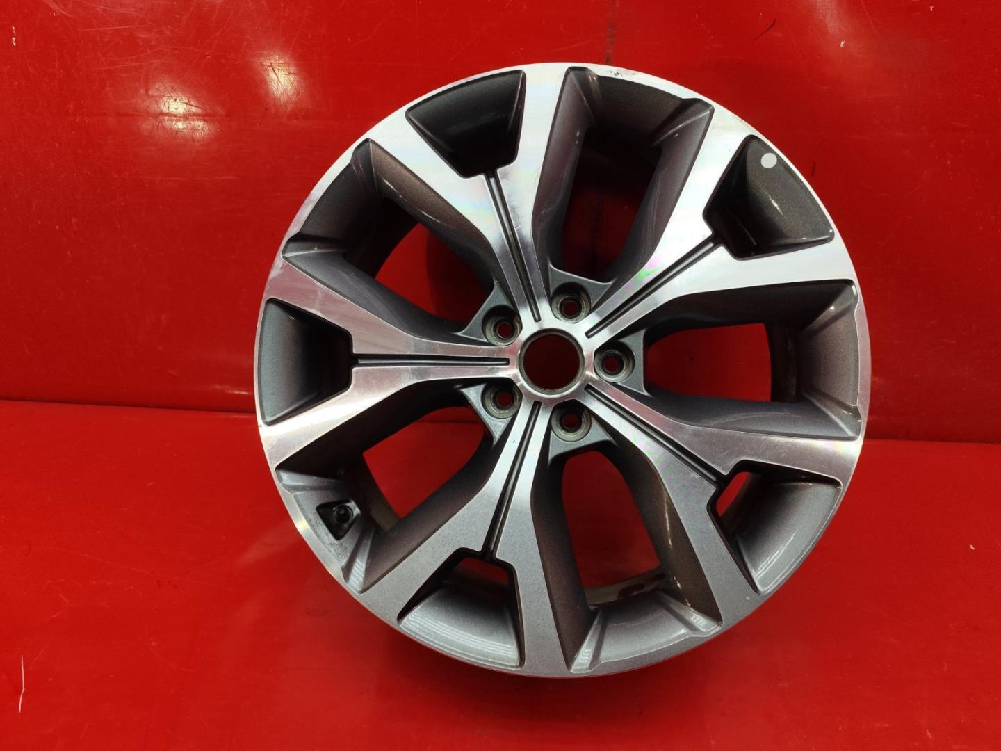 Диск колесный литой легкий сплав