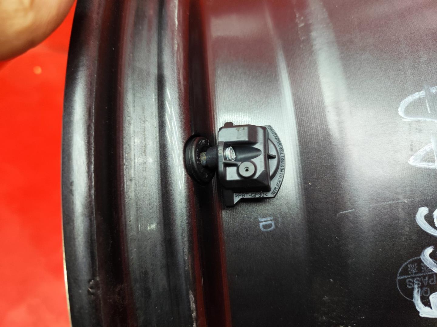 Диск колесный литой легкий сплав