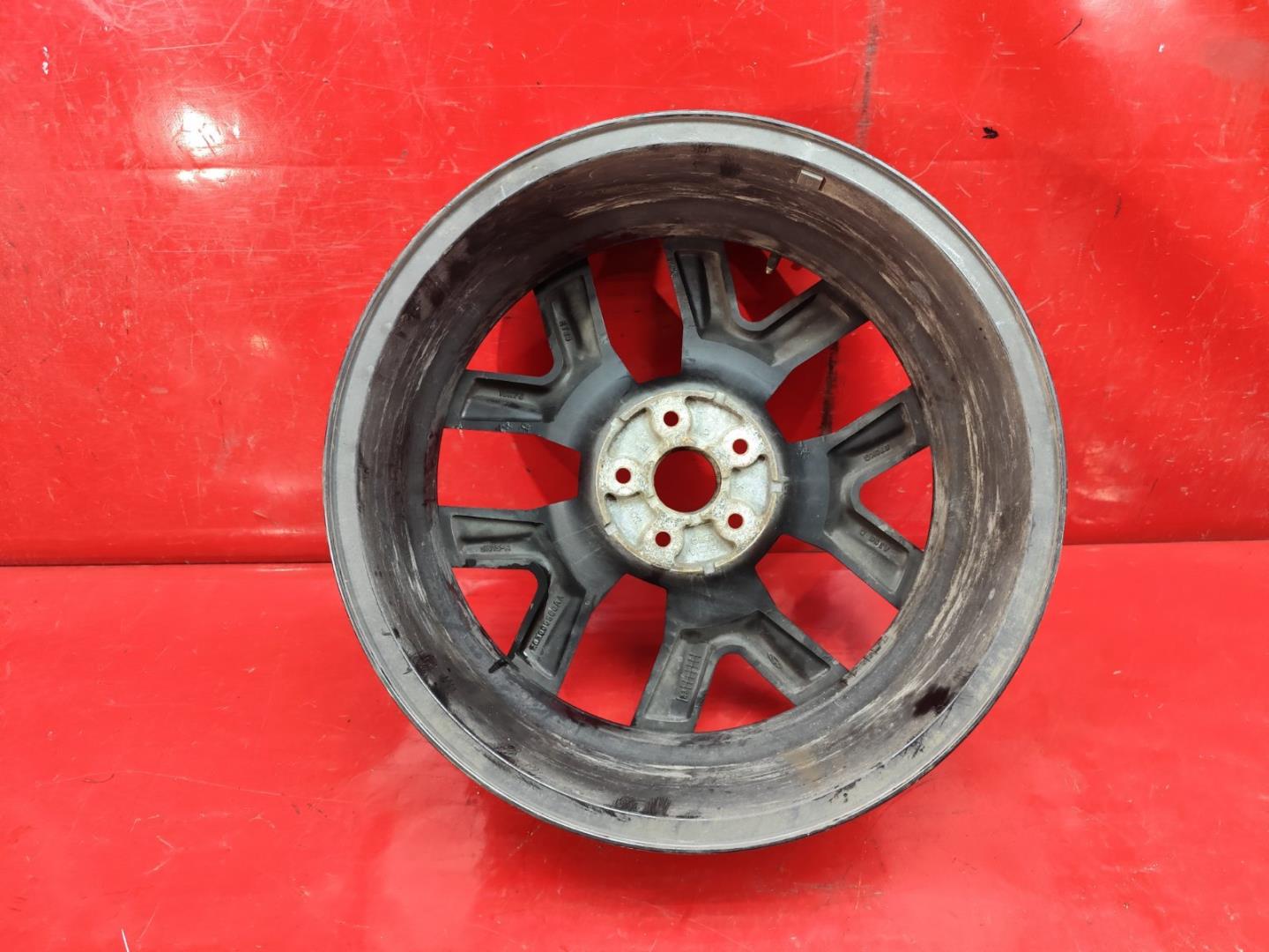 Диск колесный литой легкий сплав