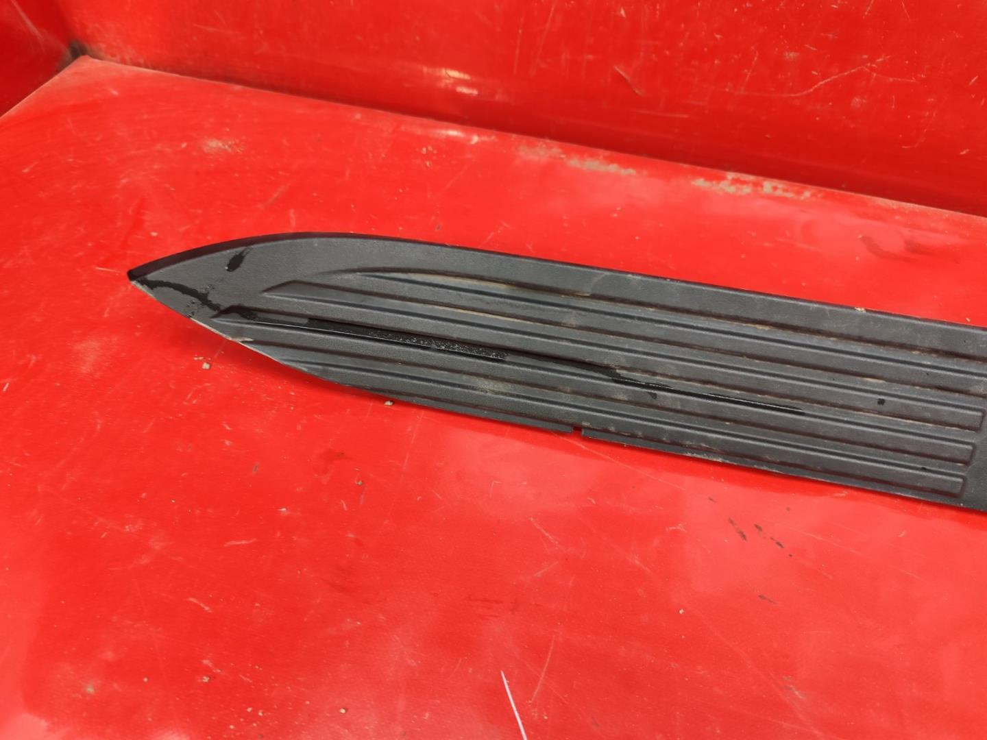 Накладка на подножку