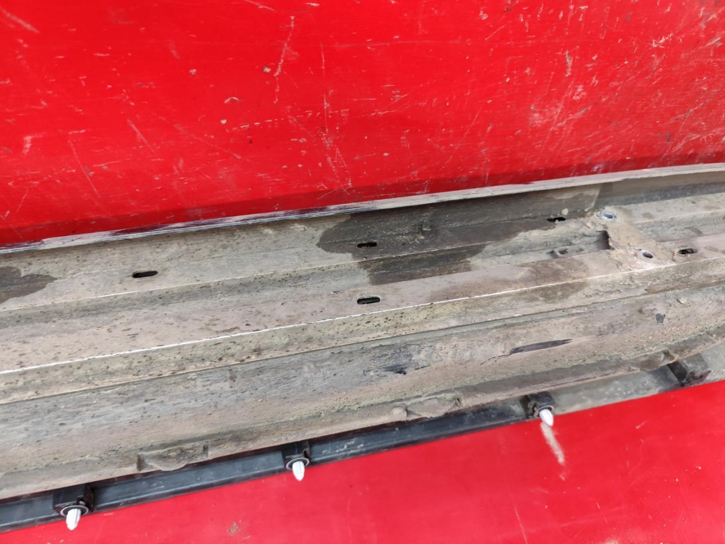 Накладка на подножку