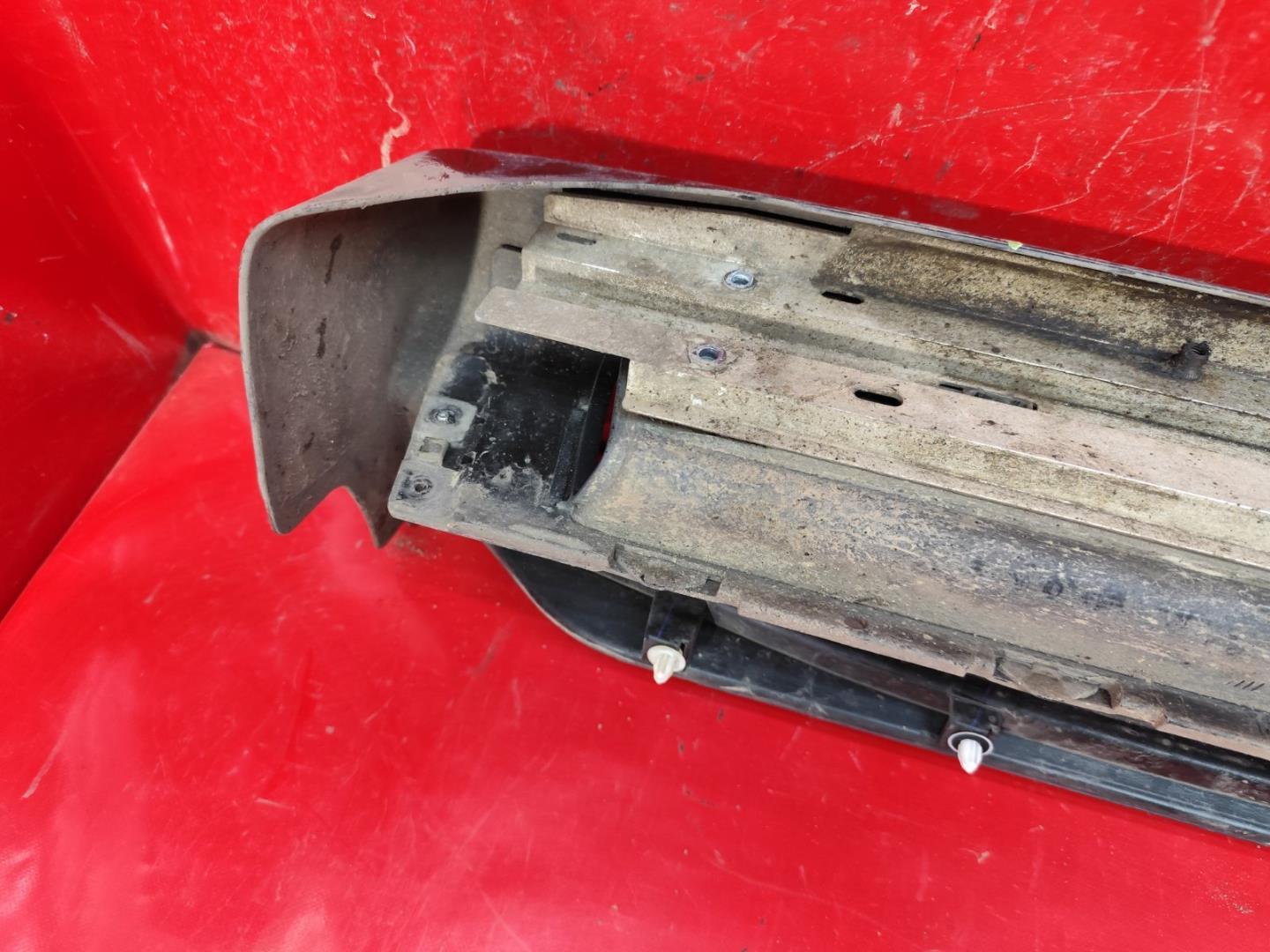 Накладка на подножку