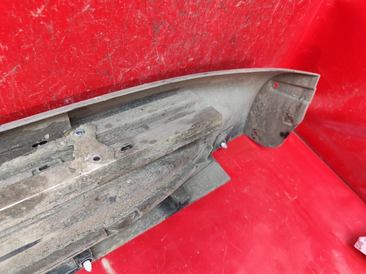 Накладка на подножку