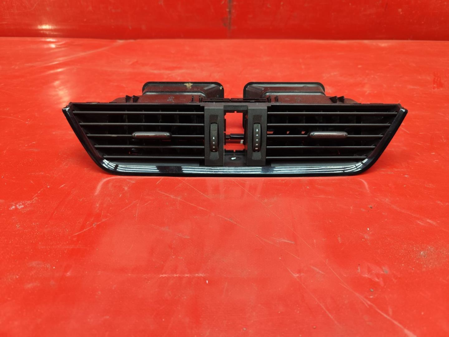 Дефлектор воздушный