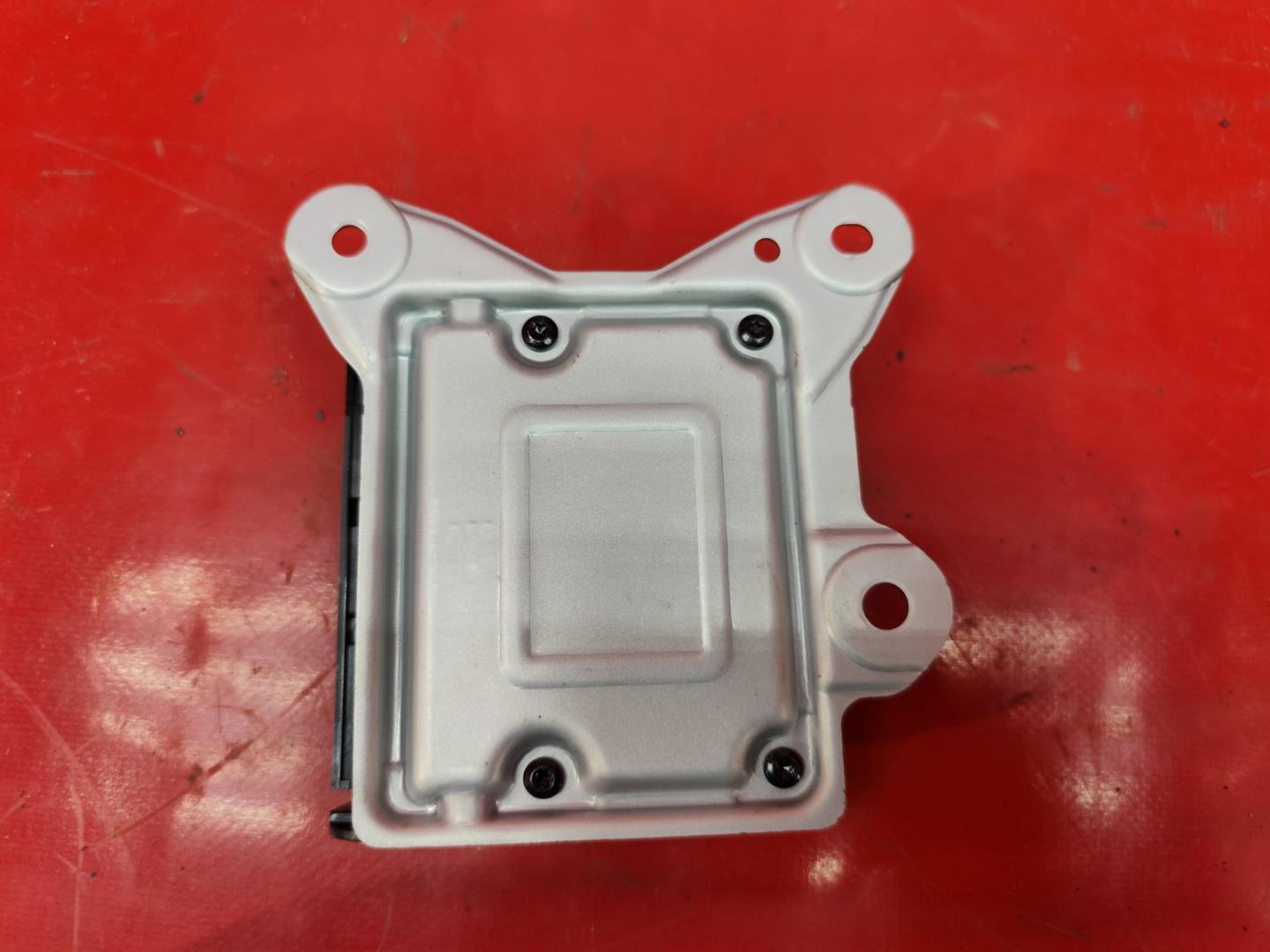 Блок управления подушек безопасности (AIR BAG)