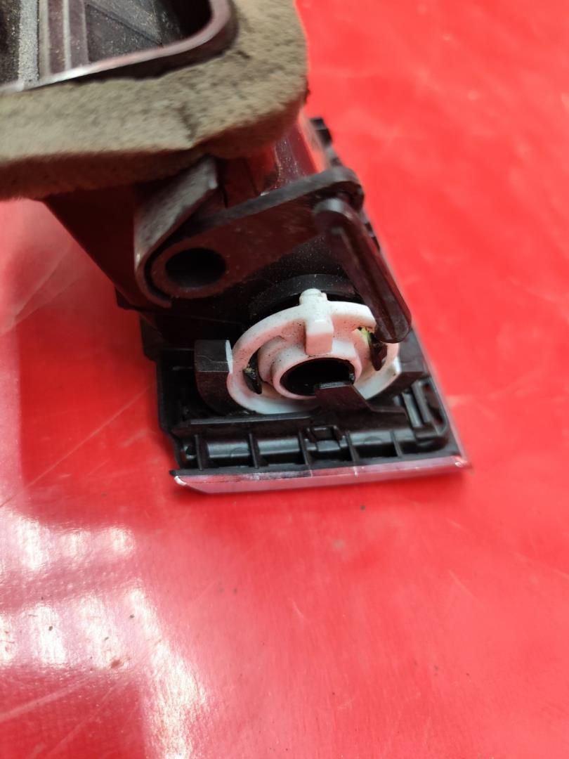 Дефлектор воздушный