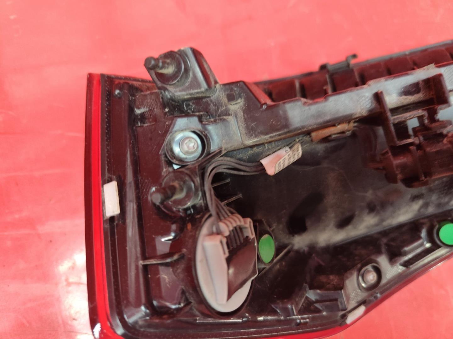 Фонарь задний