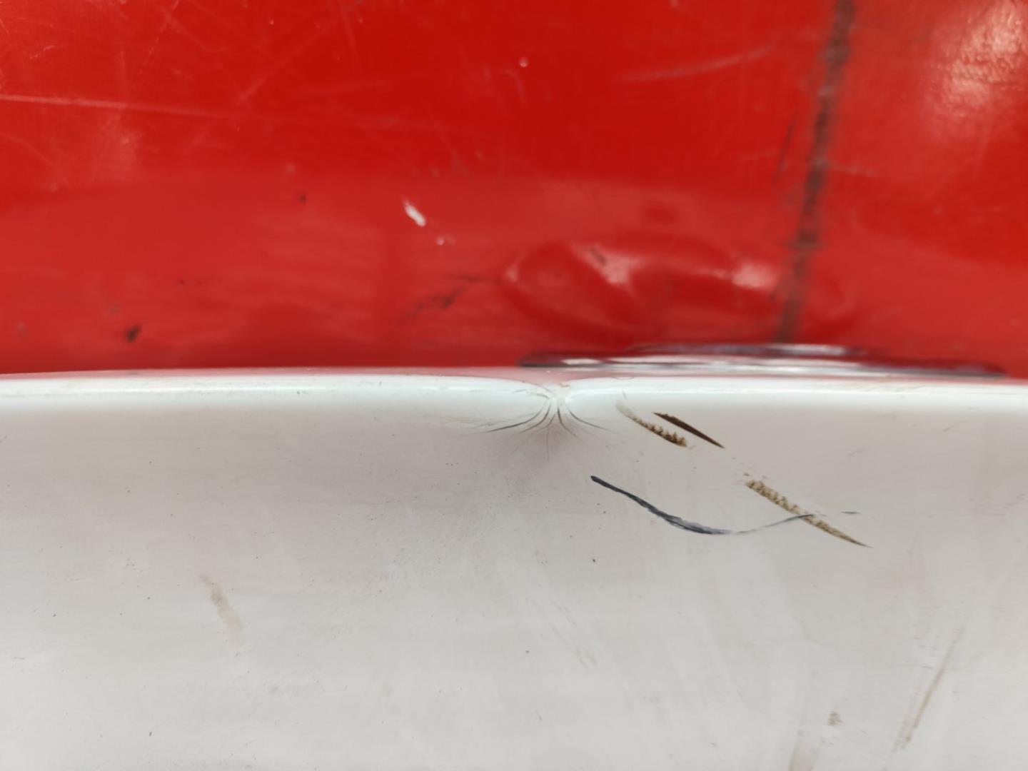 Накладка крышки багажника