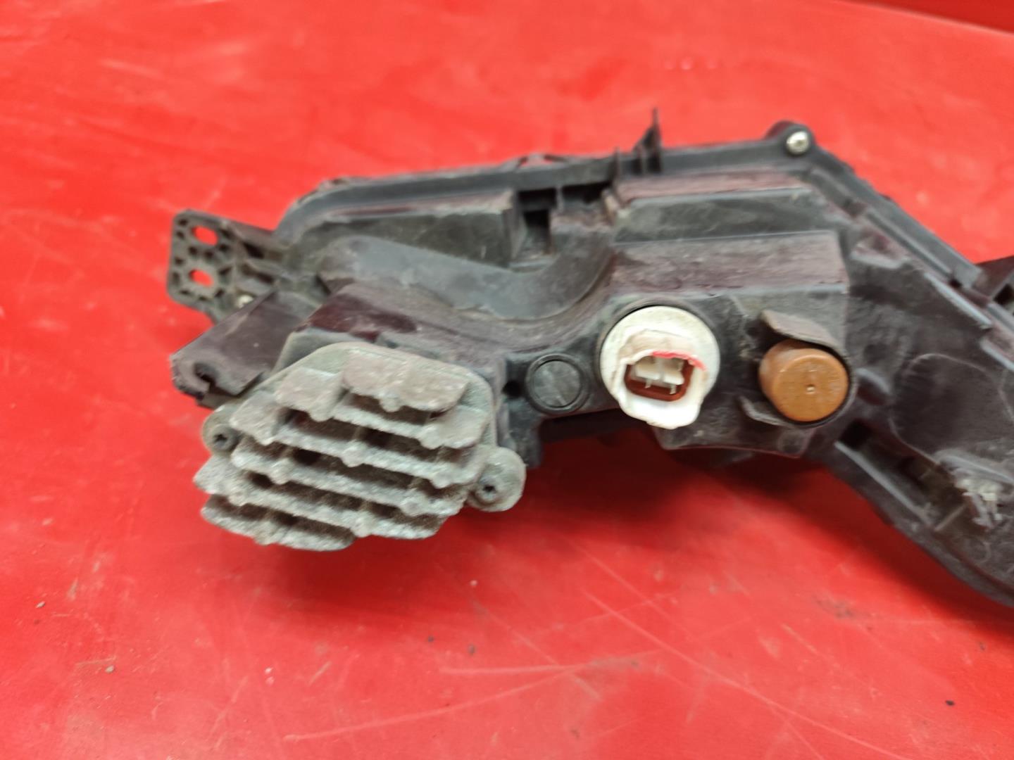 Фара противотуманная