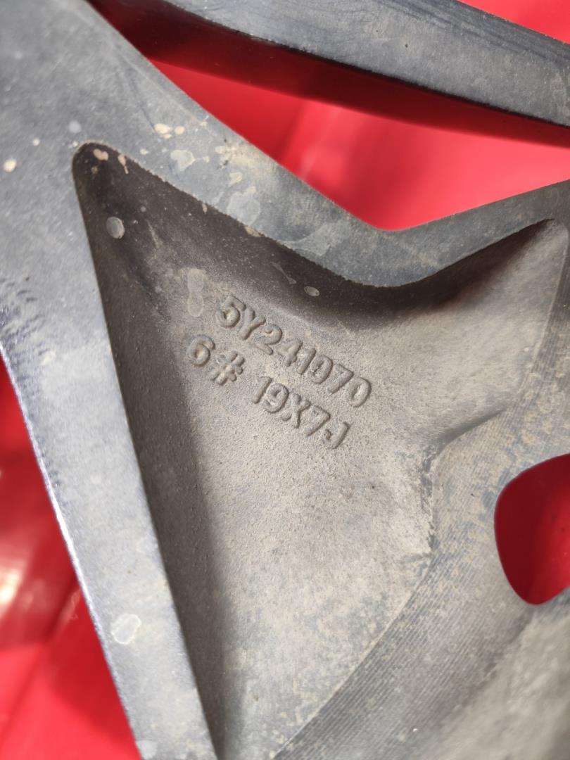 Диск колесный литой легкий сплав