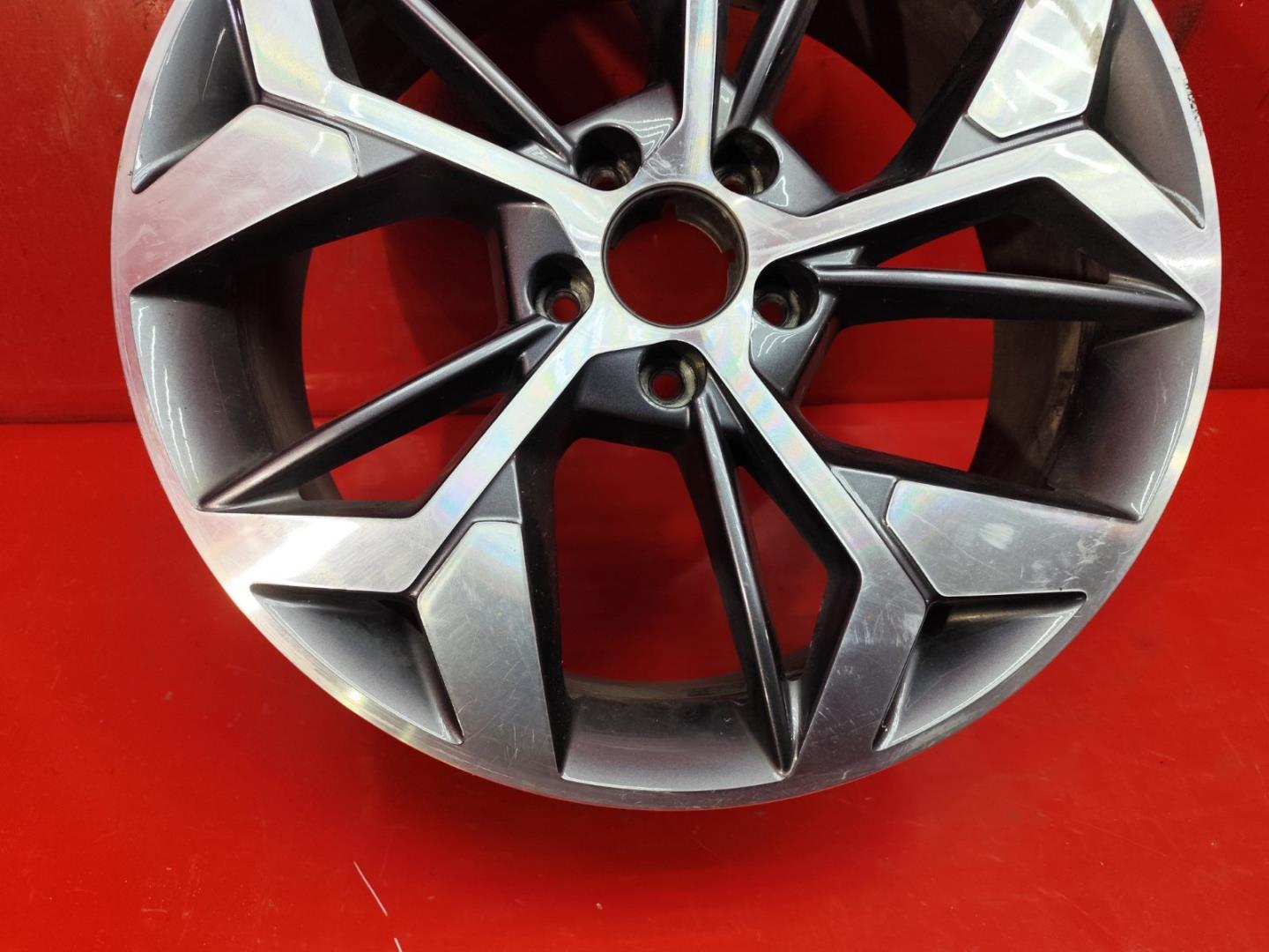 Диск колесный литой легкий сплав