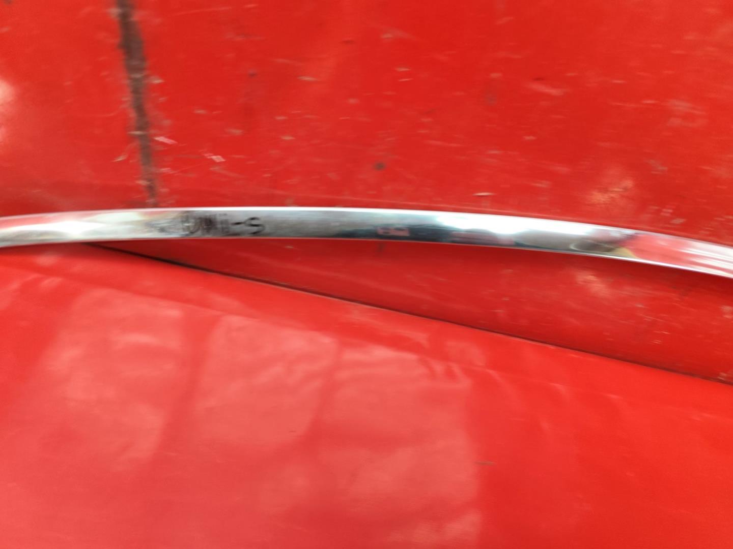 Молдинг двери