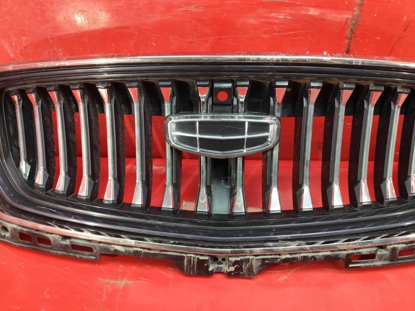 Решетка радиатора