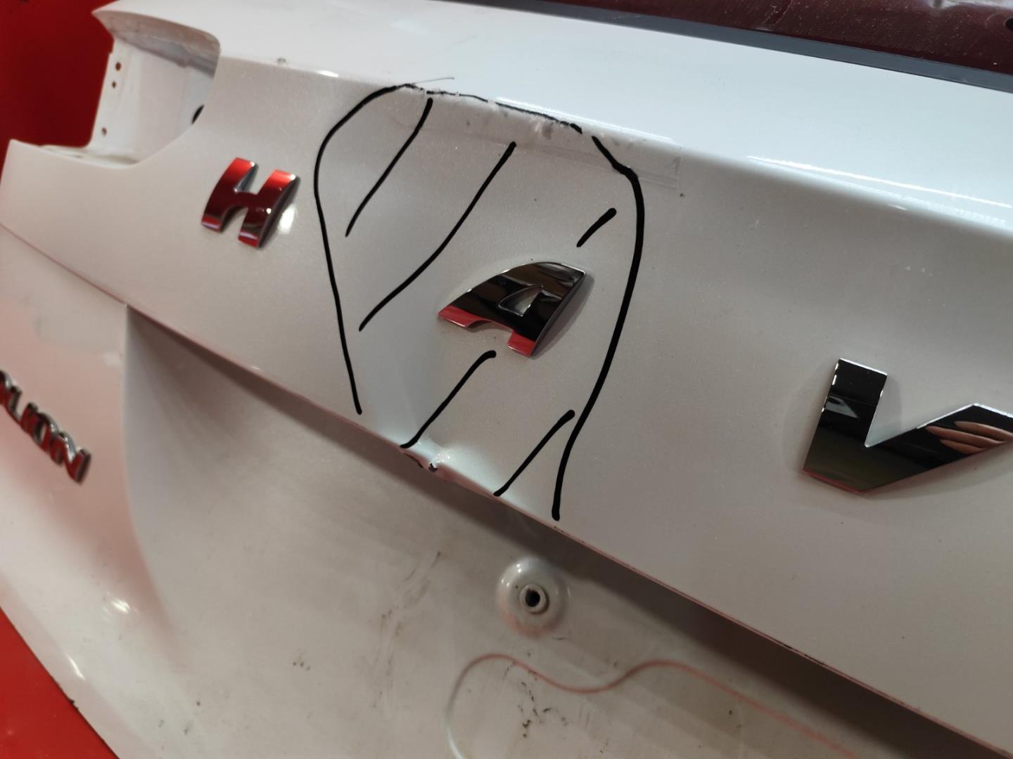 Крышка багажника