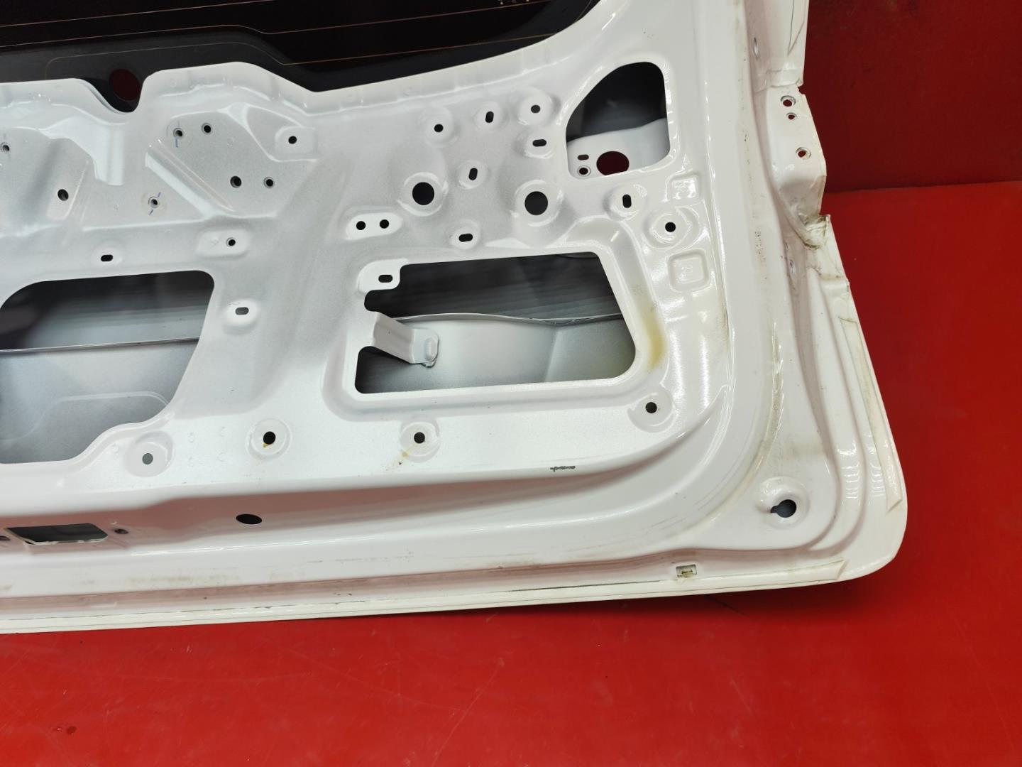 Крышка багажника