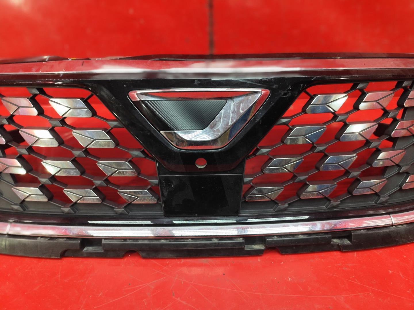 Решетка радиатора