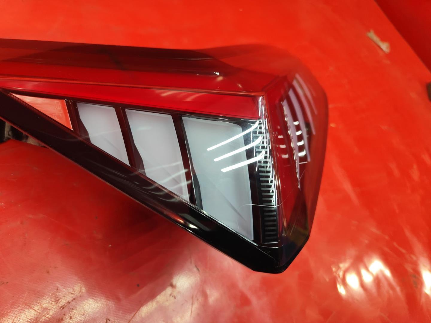 Фонарь задний