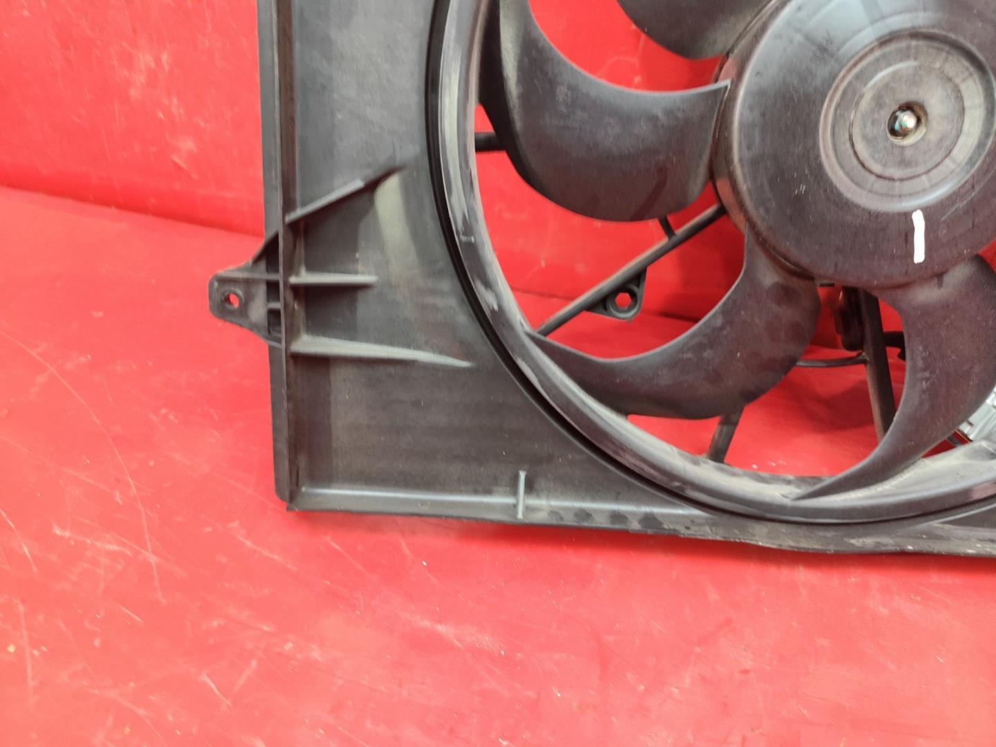 Вентилятор радиатора