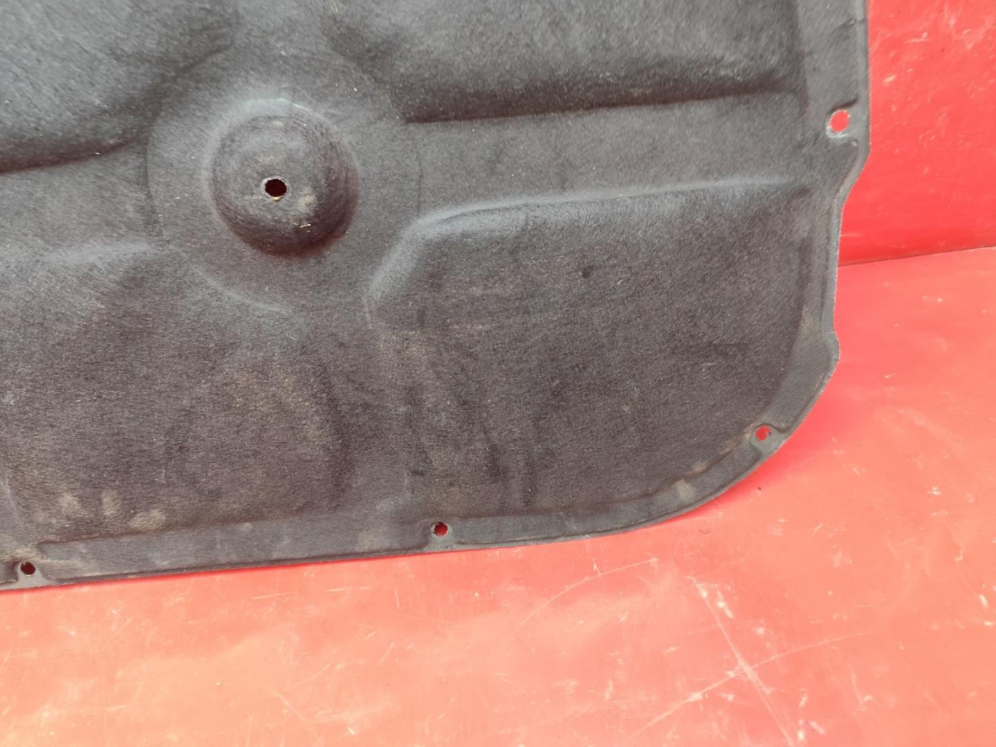 Шумоизоляция капота