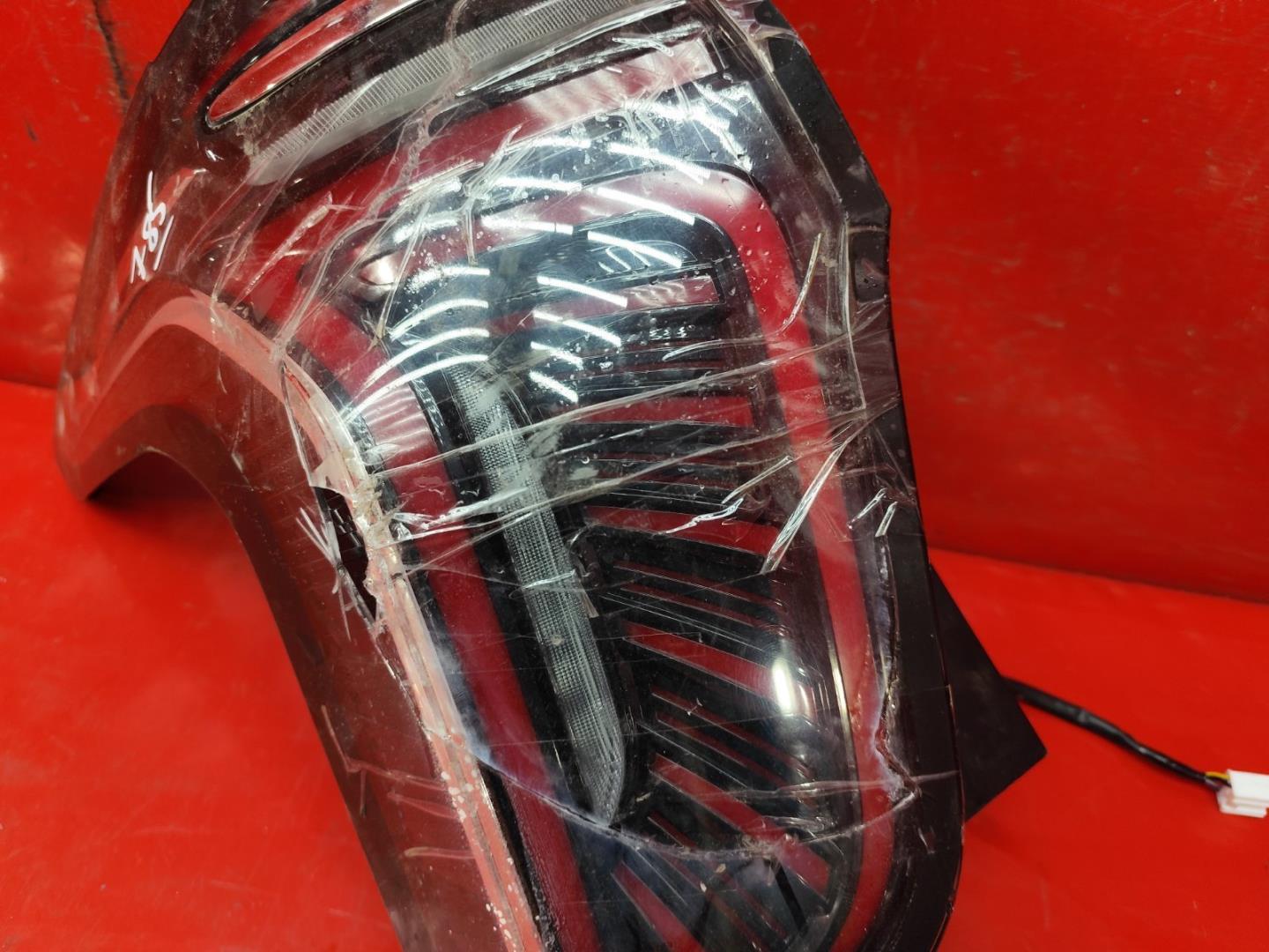 Фонарь задний