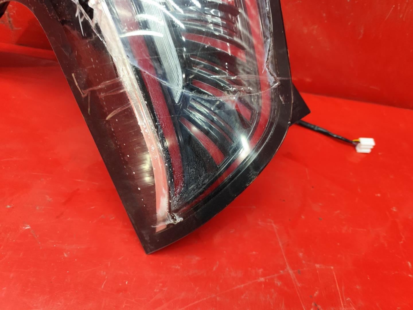 Фонарь задний