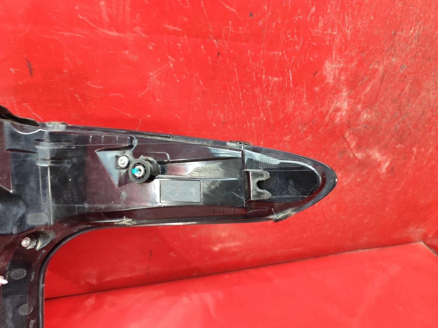 Фонарь задний